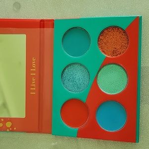 Juvias Place I Live I love Eyeshadow Palette